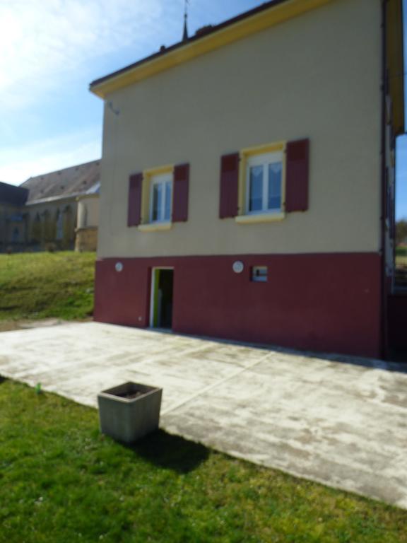 Gite "Vue Sur La Frontiere" Heining-les-Bouzonville Exterior foto